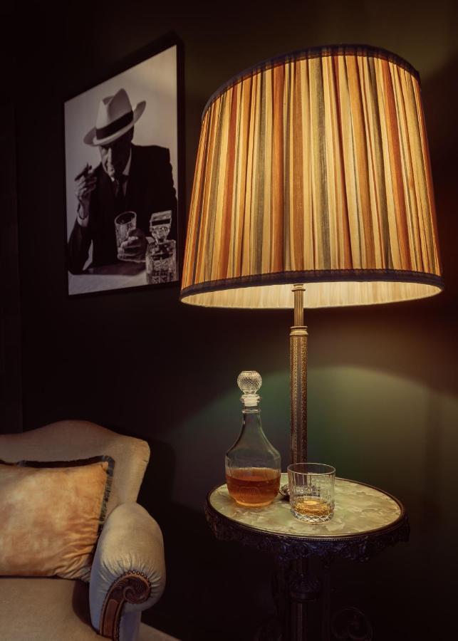 Cousins Boutique Hotel มาสทริชท์ ภายนอก รูปภาพ